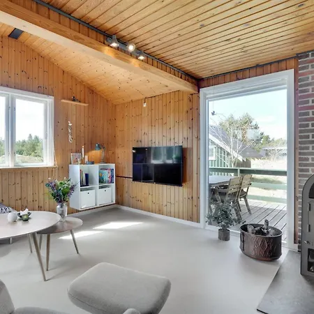 Dom wakacyjny Absolon - 1-5km From The Sea By Interhome