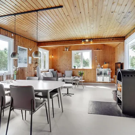Absolon - 1-5km From The Sea By Interhome * Blåvand