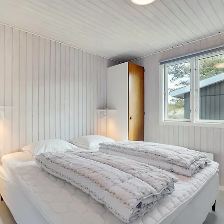 펜션 Absolon - 1-5km From The Sea By Interhome Blåvand